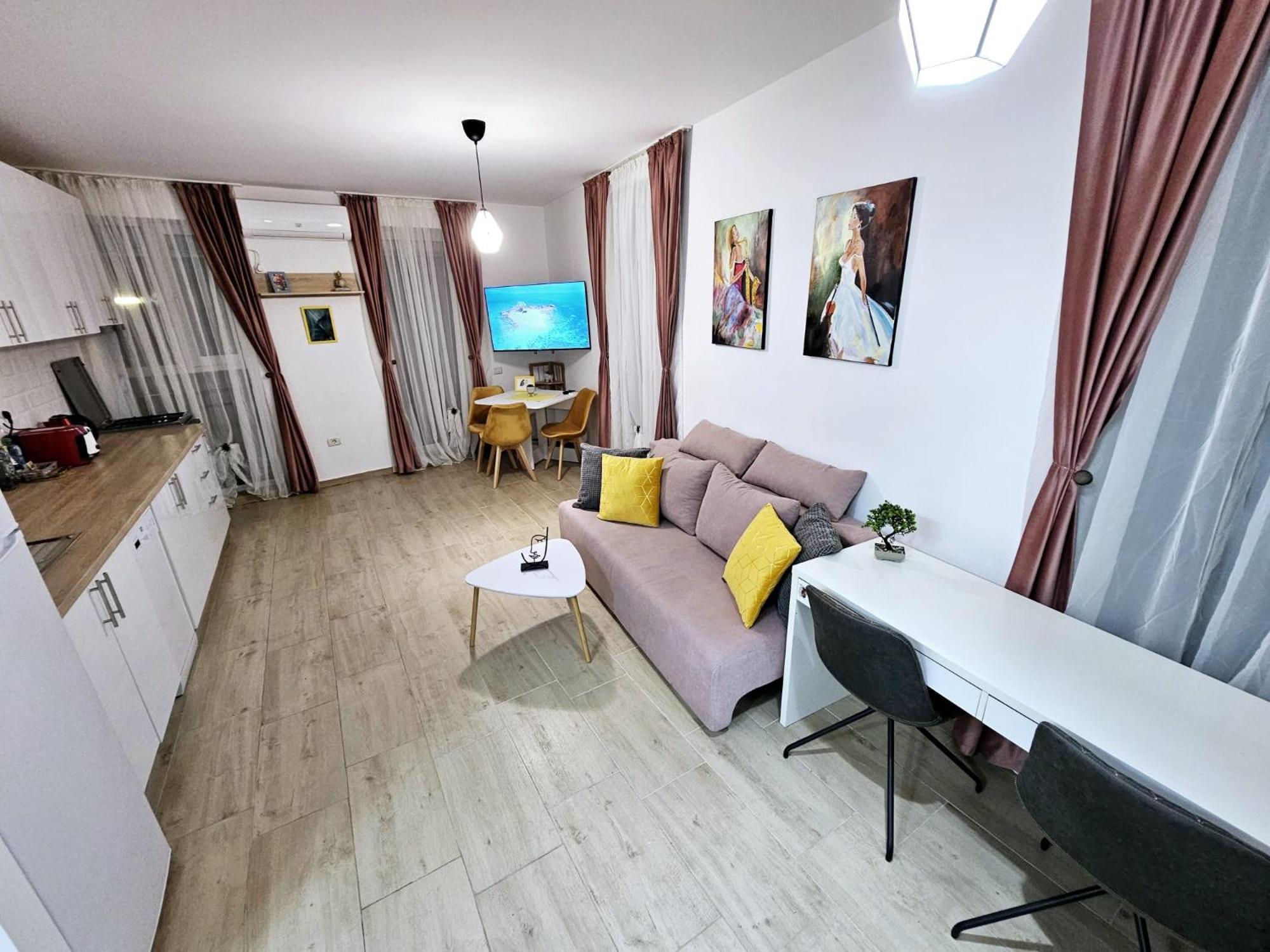 Lovely New Balcony Apartment Cismigiu Park - Pop5 Bucharest Exterior photo