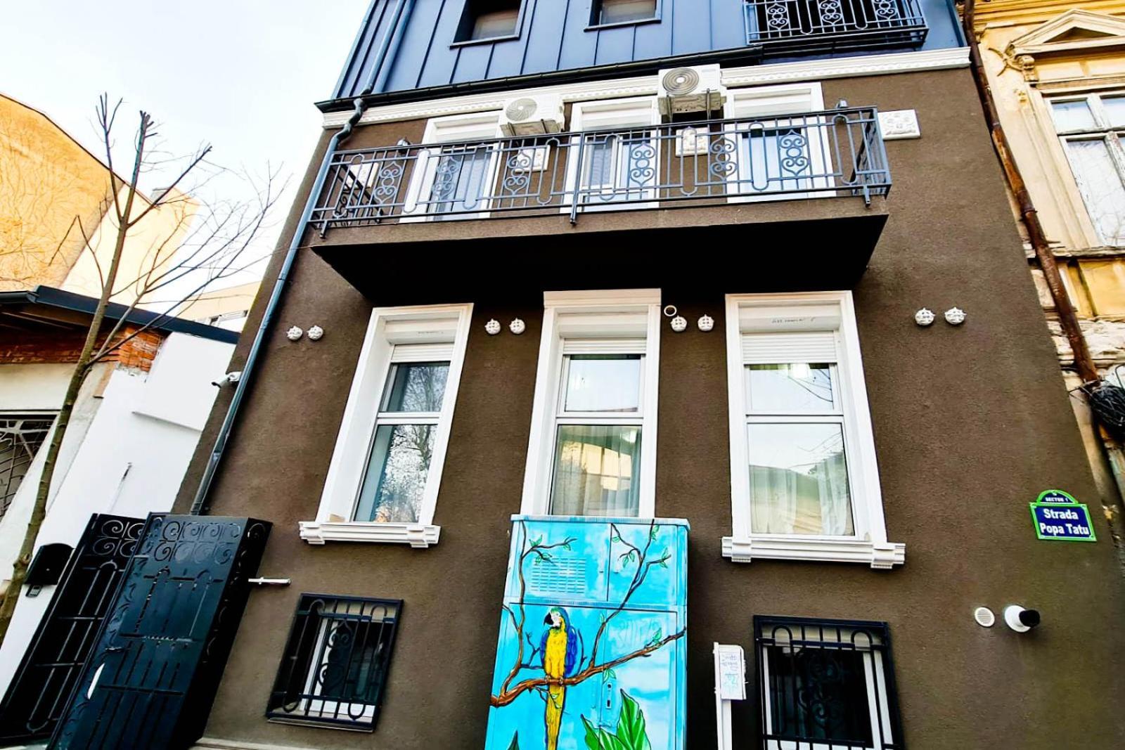 Lovely New Balcony Apartment Cismigiu Park - Pop5 Bucharest Exterior photo